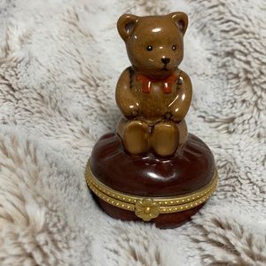 Bear figurine